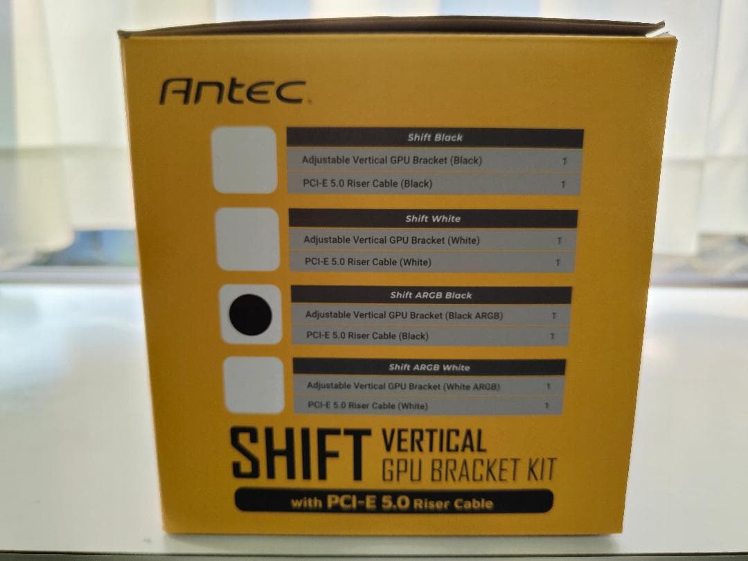 ANTEC SHIFT PCIE 5.0 ARGB　縦置き＋ライザーケーブル
