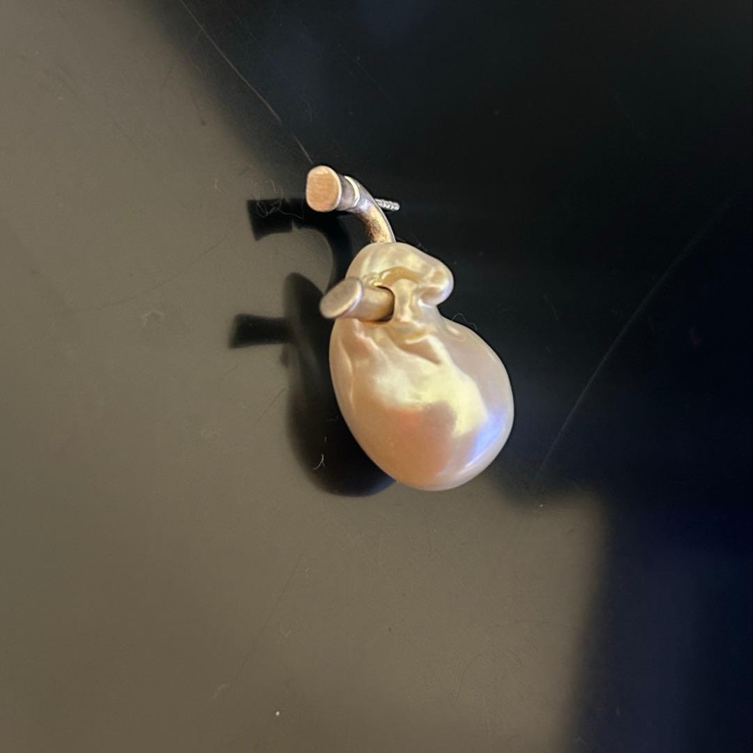 Universea様　HERNAN HERDEZ ピアス