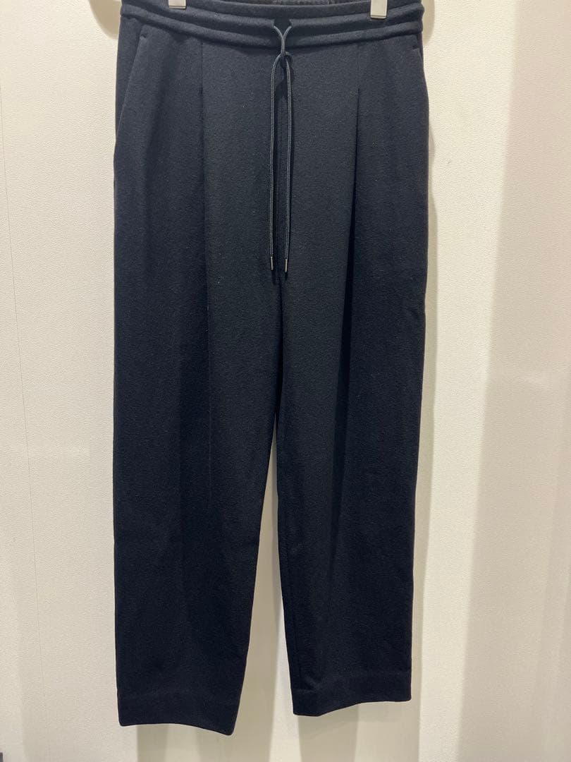 セオリーリュクス未着用ドローストリングタック入りパンツ　38