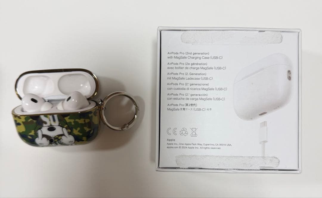 AirPods Pro 2世代 本体 USB-C充電 ケーブル＋ケース付き