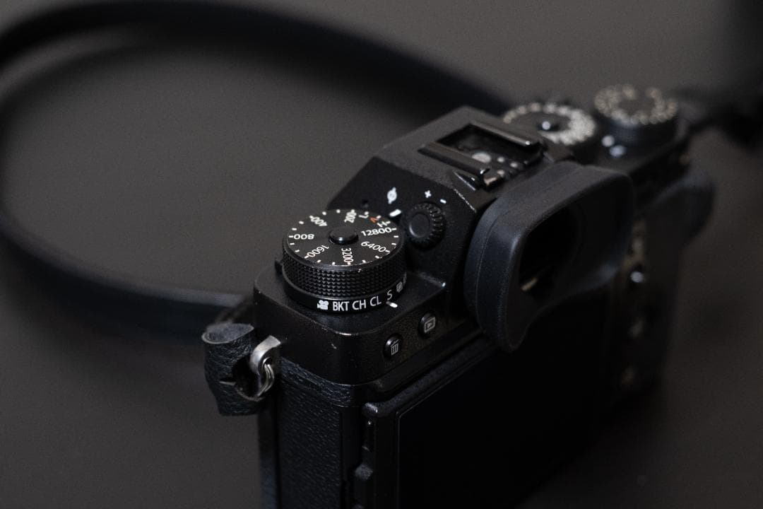 FUJIFILM ミラーレス一眼 X-T2, XF18-55mm F2.8-4