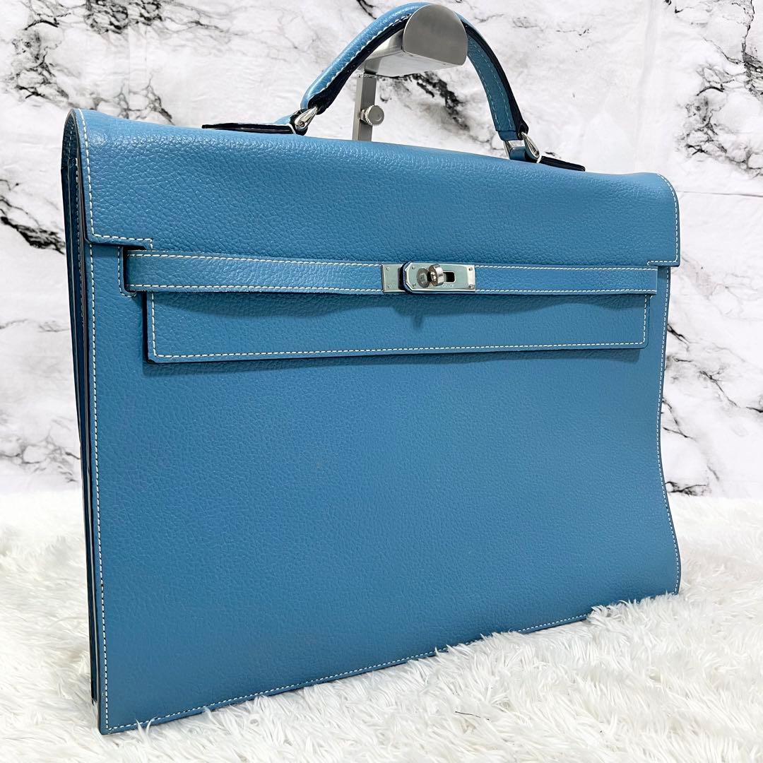  GRACE PARIS 青 レザービジネスバッグ