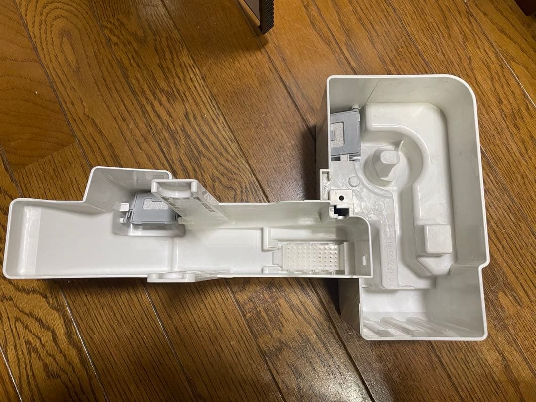 花粉と感染症対策に❗️次亜塩素酸空間除菌脱臭機ジアイーノF-MV4300