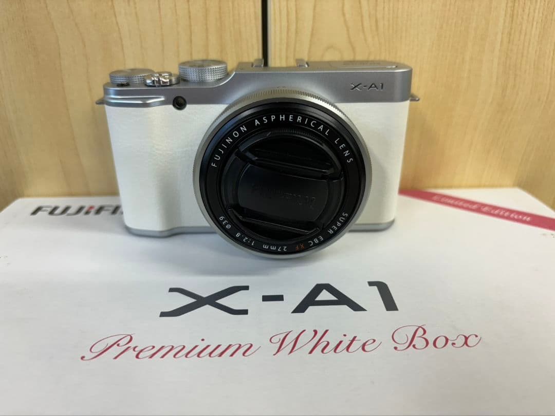 FUJIFILM X-A1 ミラーレスカメラ XC16‐50mmレンズセット
