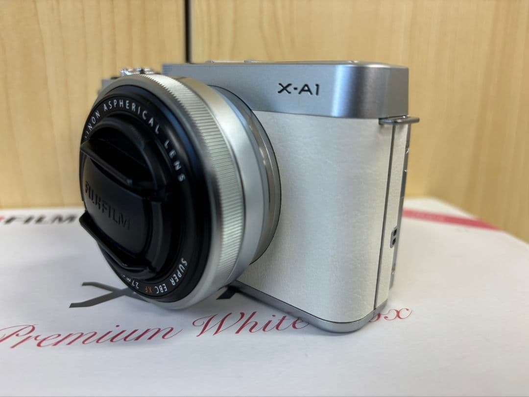 FUJIFILM X-A1 ミラーレスカメラ XC16‐50mmレンズセット