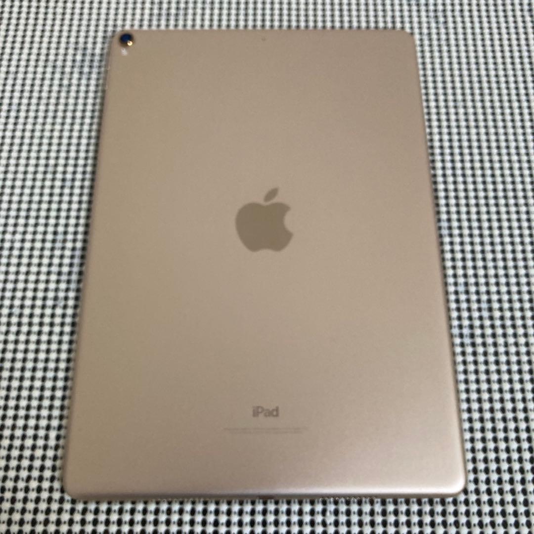 2377 iPad Pro 256GB 10.5インチ WIFIモデル☆