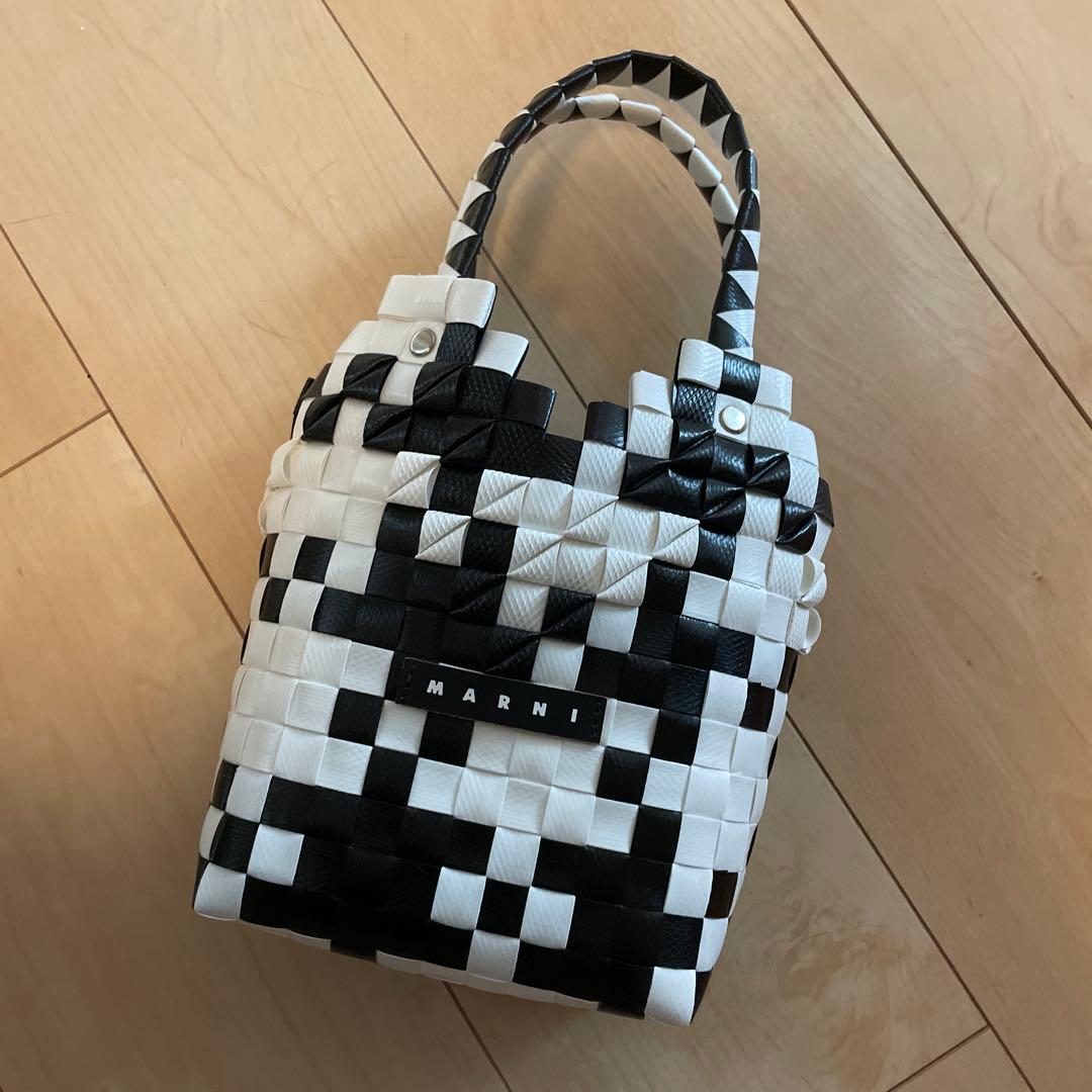 MARNI チェック柄 かごバッグ 白/黒