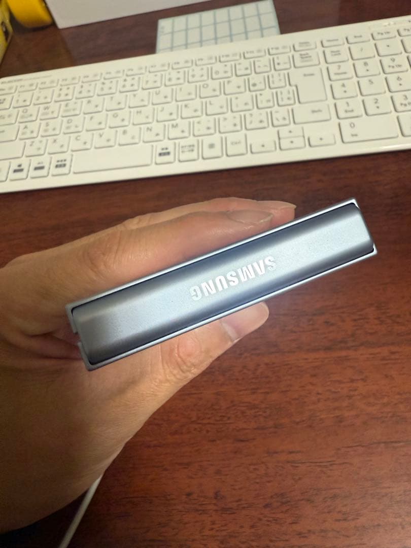 SAMSUNG Galaxy Z Flip6 256GB SIMフリー