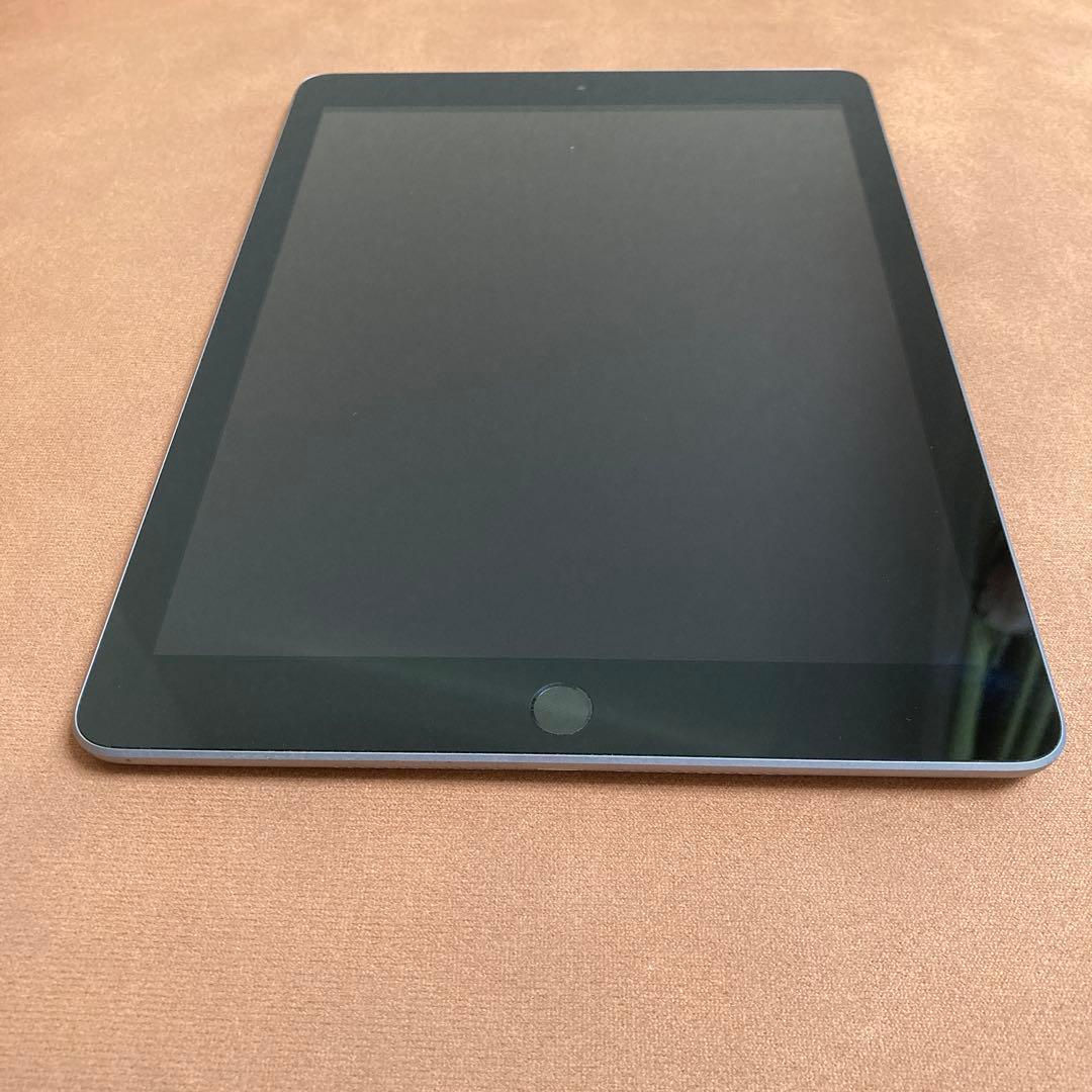 87【早い者勝ち】電池良好☆iPad6 第6世代 32GB WIFIモデル☆