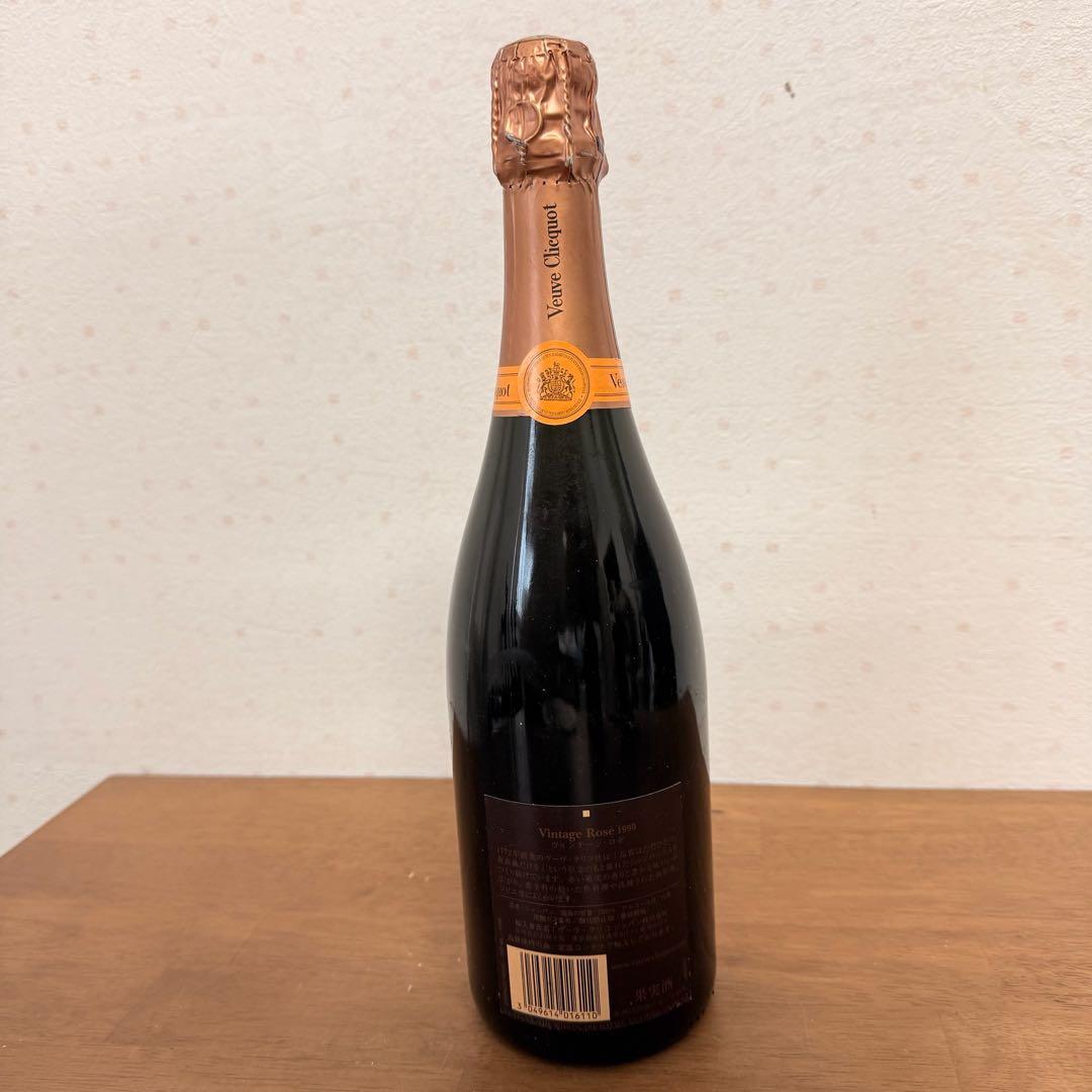 ● 新品未開封 ヴーヴ クリコ ヴィンテージ ロゼ 1999