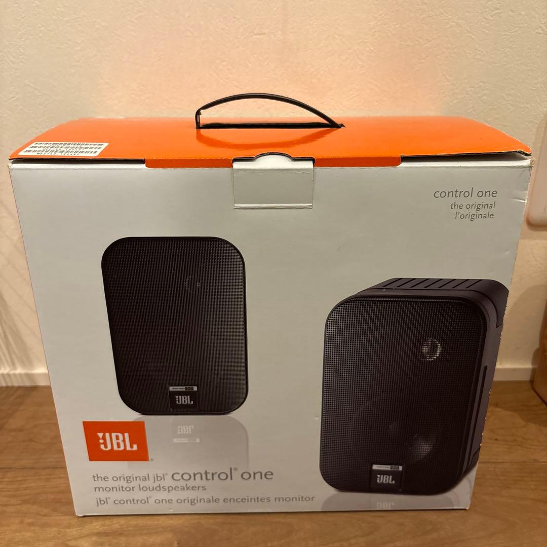 JBL control one モニタースピーカー