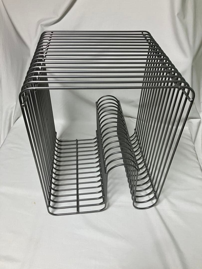 ワイヤー シェルフ マガジンラック リプロダクト テーブル 北欧 スタイリッシュ