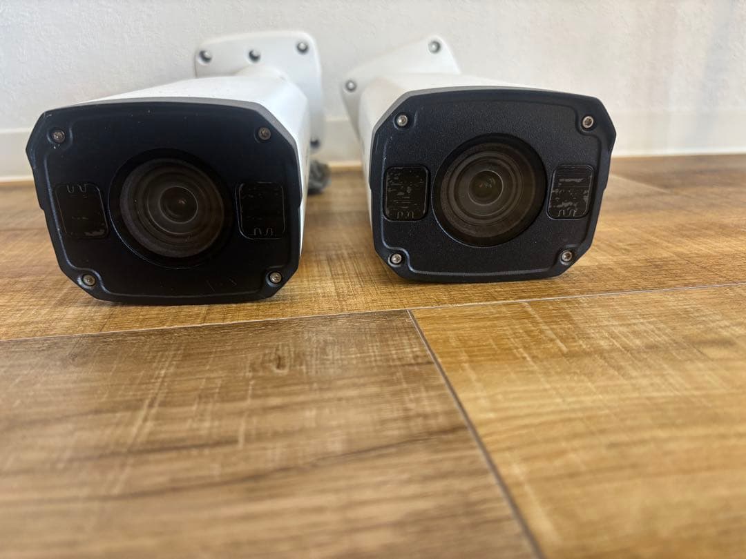 監視カメラセット 2台ドームカメラ 2台ボックスカメラ