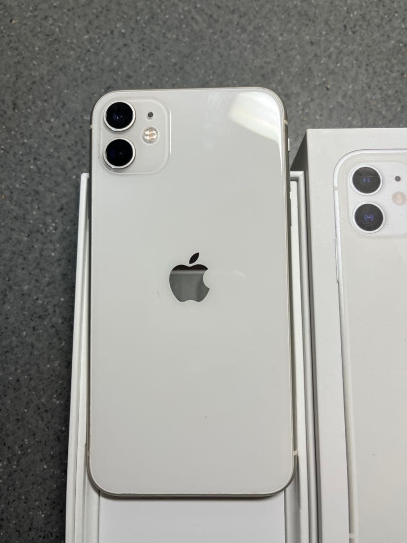 Apple iPhone11 ホワイト 64GB 本体