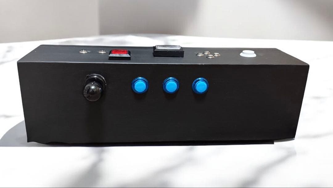 高性能パチスロコントローラー　サミタ対応　iPhone．iPadにも新対応！