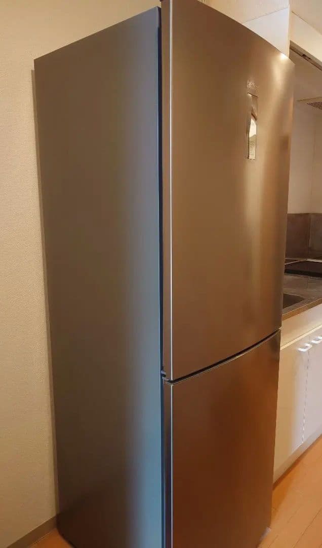 【送料込】 Haier冷蔵庫 JR−27B 2024年製 270L