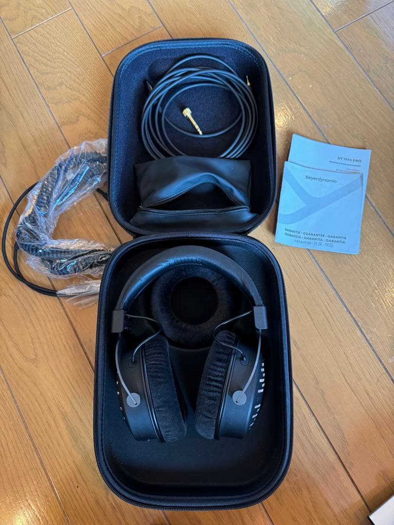 ヘッドホン beyerdynamic DT 1990pro
