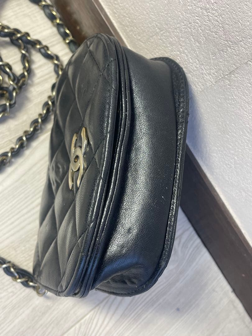 CHANEL キルティング ショルダーバッグ　マトラッセ チェーンショルダー