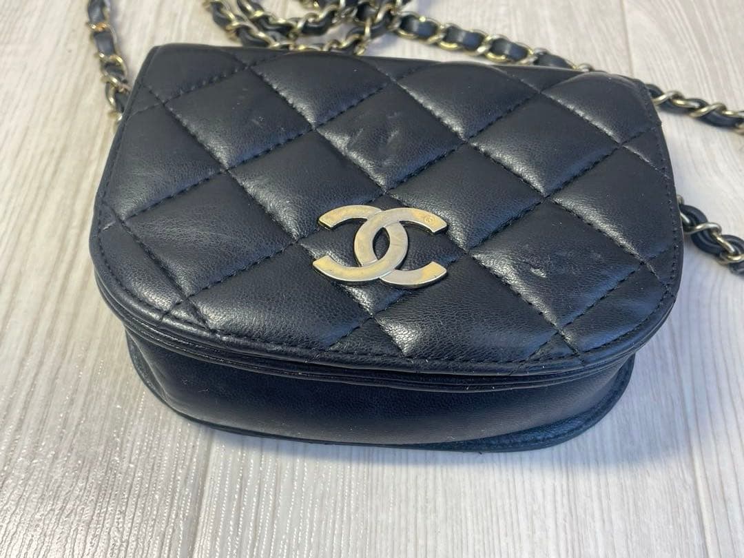 CHANEL キルティング ショルダーバッグ　マトラッセ チェーンショルダー