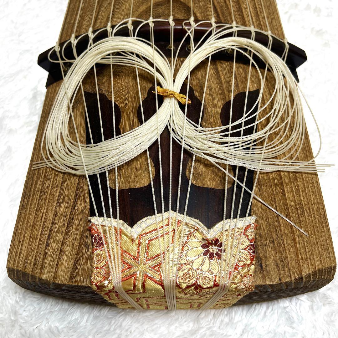 み*ぃ様 【付属品あり】十三弦 お琴 桐材 練習用 琴柱 油単付 ゆたん 13弦