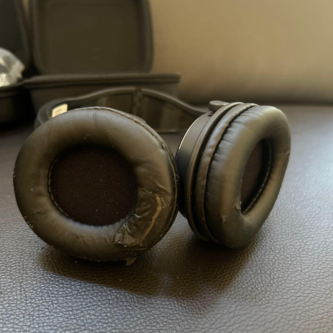 プジョー ワイヤレスヘッドホン ブラック