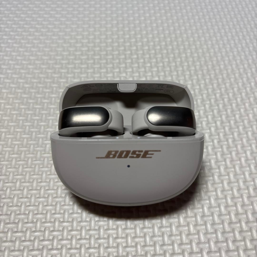 BOSE ULTRA OPEN EARBUDS WHITE &シリコンケース