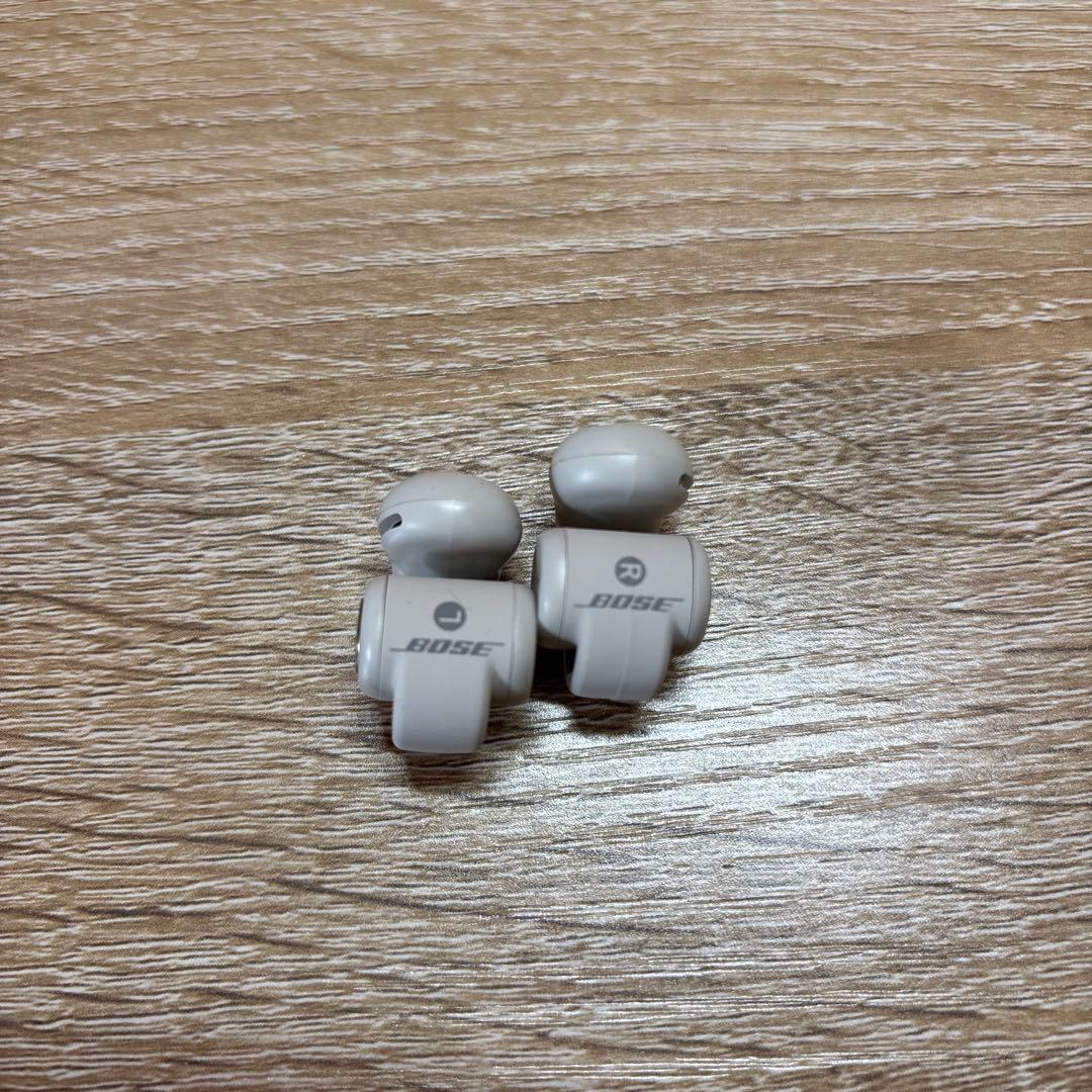 BOSE ULTRA OPEN EARBUDS WHITE &シリコンケース