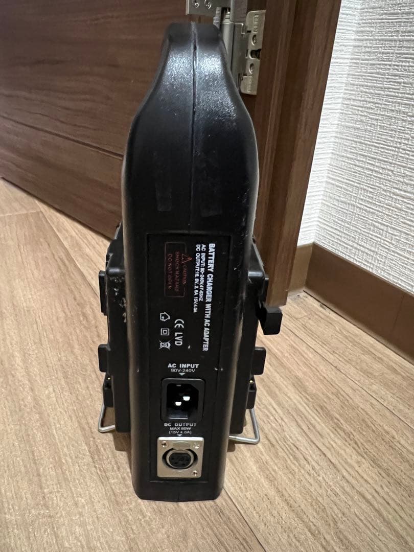 【〜2/5までセール】Vマウントバッテリー2台同時充電　CB-2V