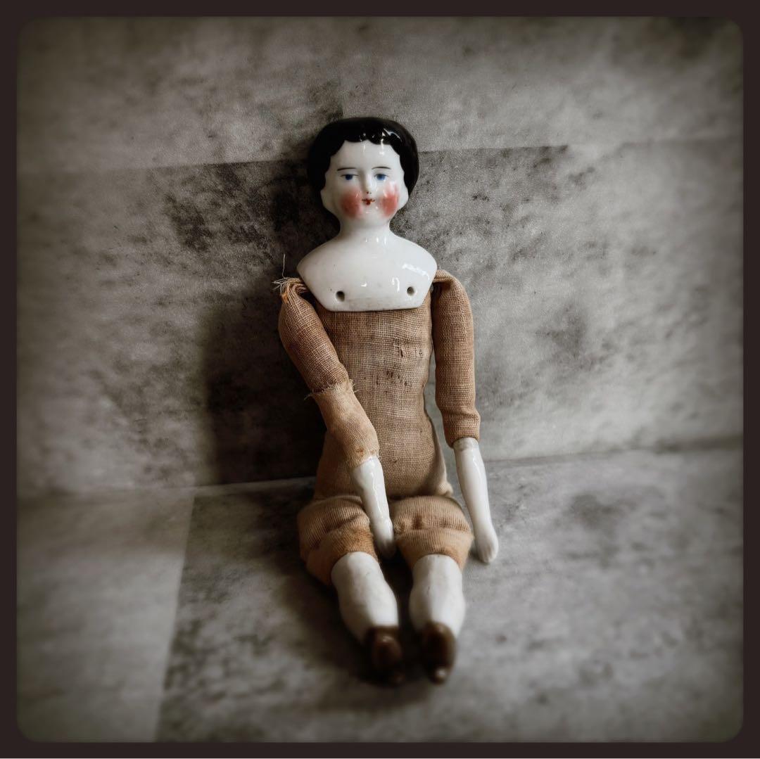 アンティーク チャイナヘッドドール　クラシカルスタイル ビスクドール