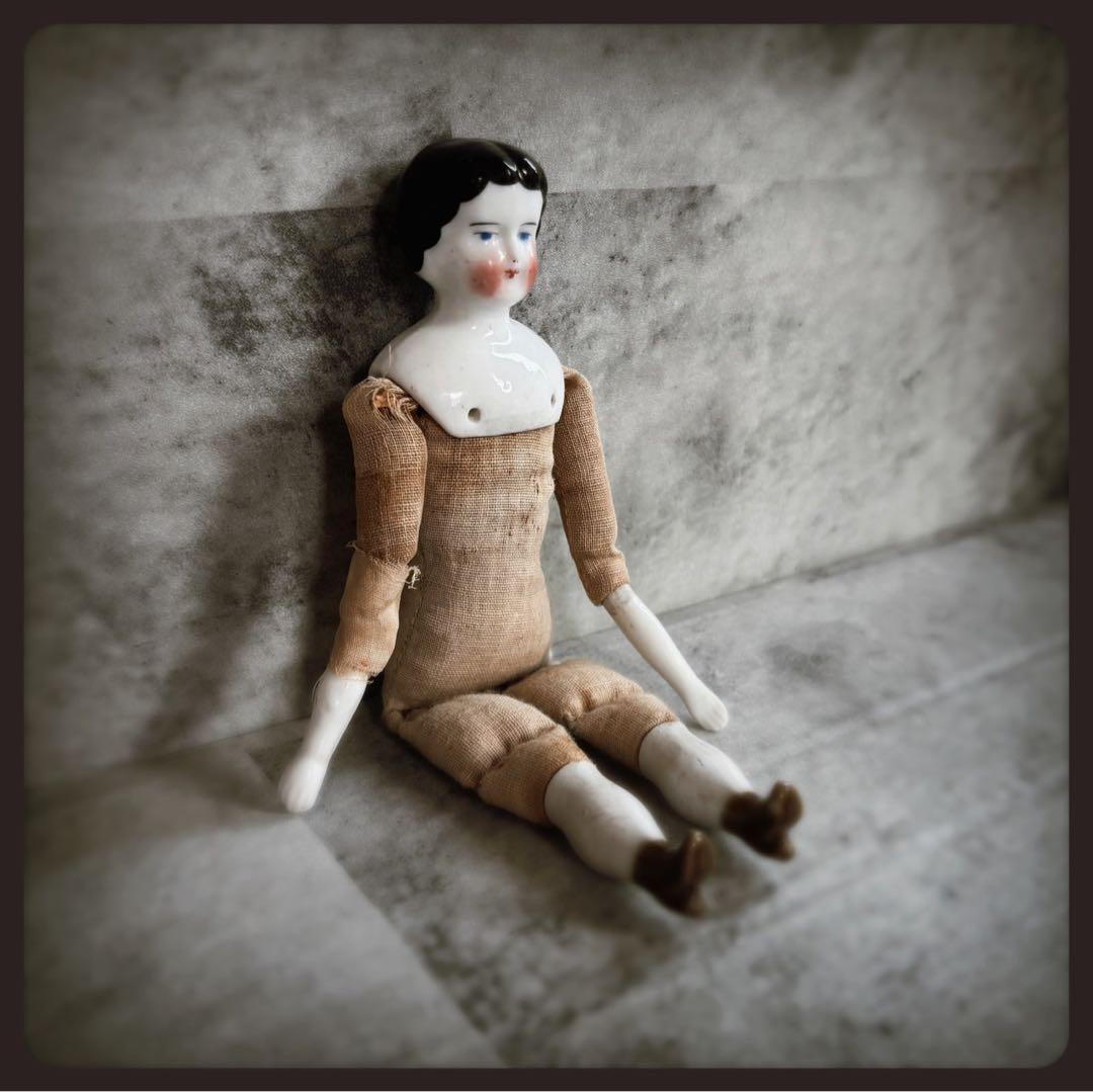 アンティーク チャイナヘッドドール　クラシカルスタイル ビスクドール