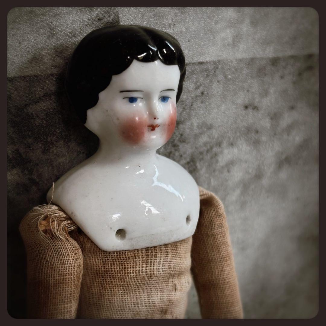 アンティーク チャイナヘッドドール　クラシカルスタイル ビスクドール
