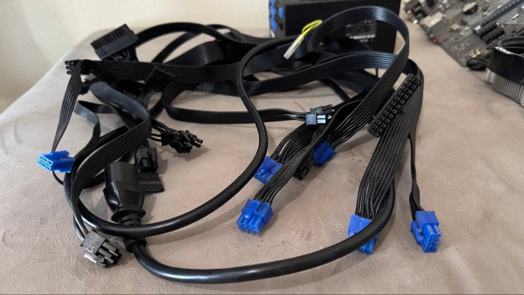 玄人志向　KRPW-GR1000W/90+