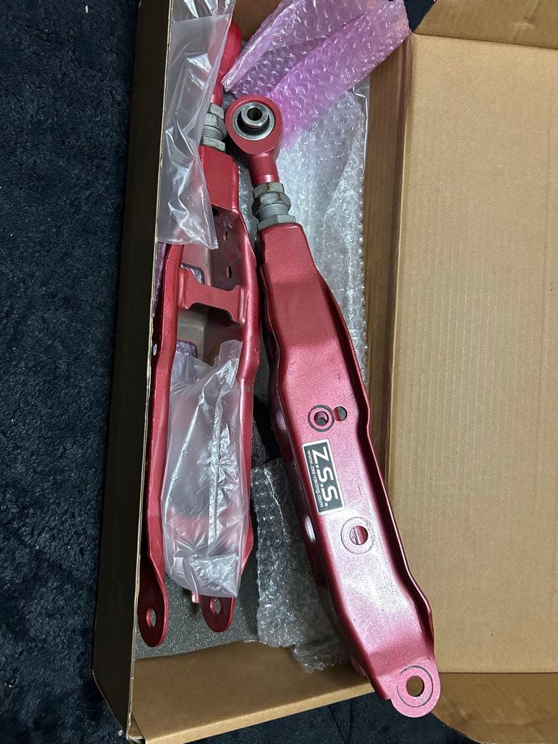 ZN6 86 / ZC6 BRZ Z.S.S. 調整式リアロアアーム