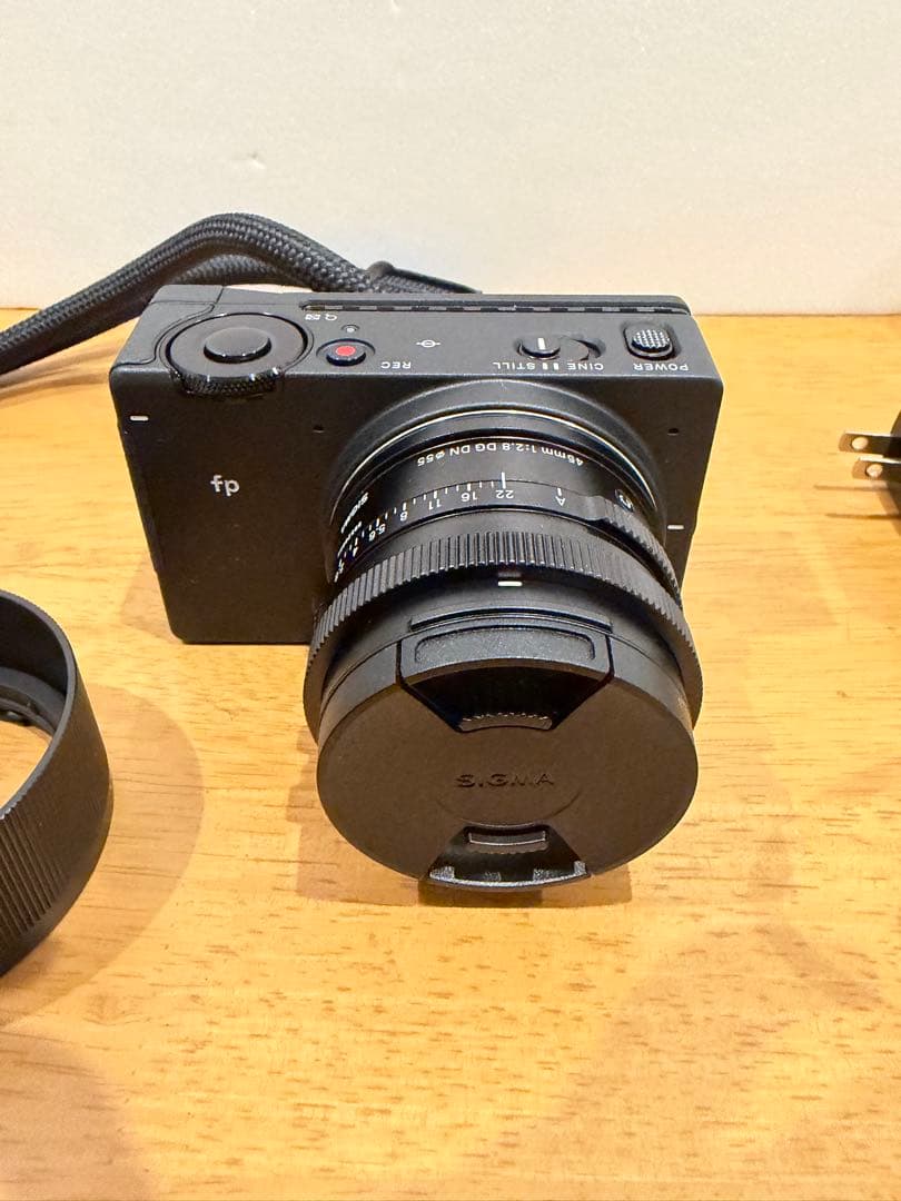 SIGMA fp 45mm f2.8 DG DN レンズキット　おまけ付き