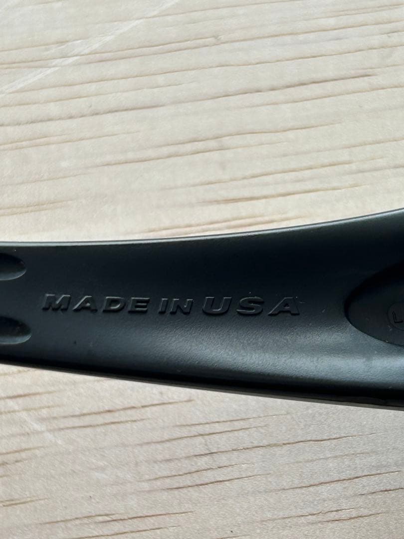 OAKLEY オークリー　USA製サングラス　ブラック　レンズ劣化あり