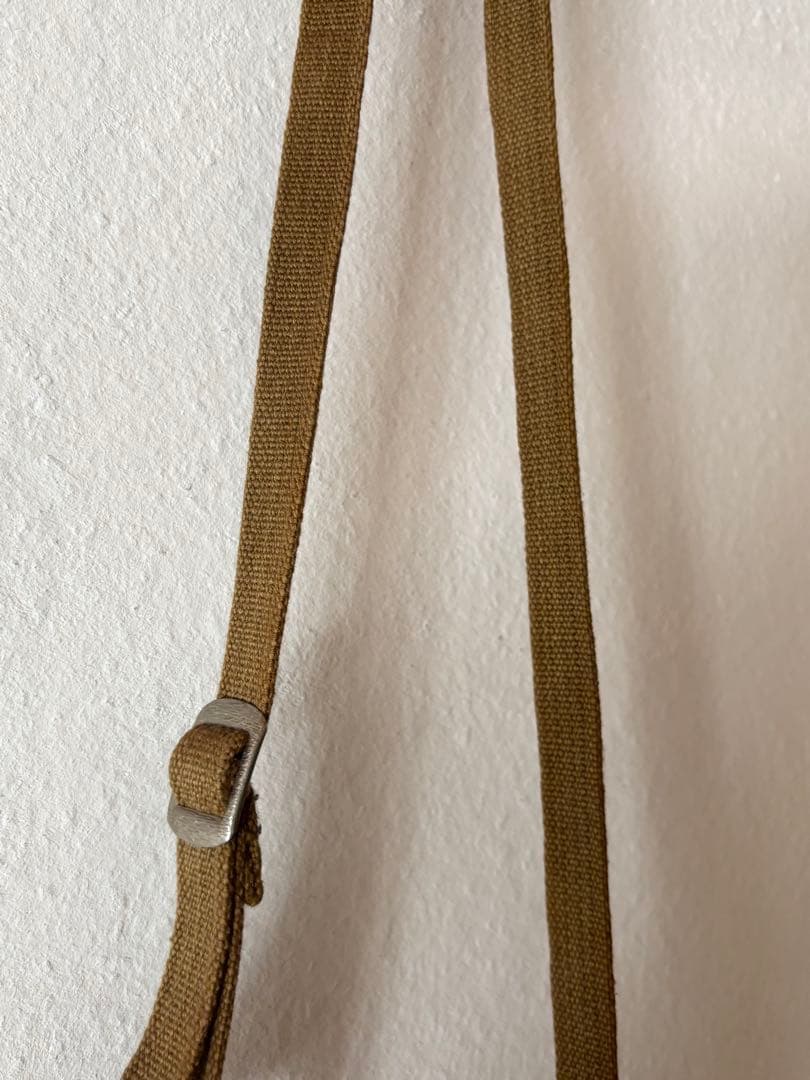 アンティーク　水筒 赤いカップ付き