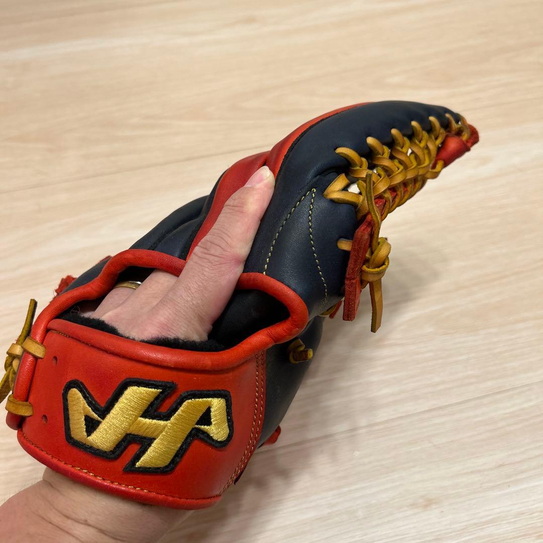 軟式外野手用坂口選手モデル