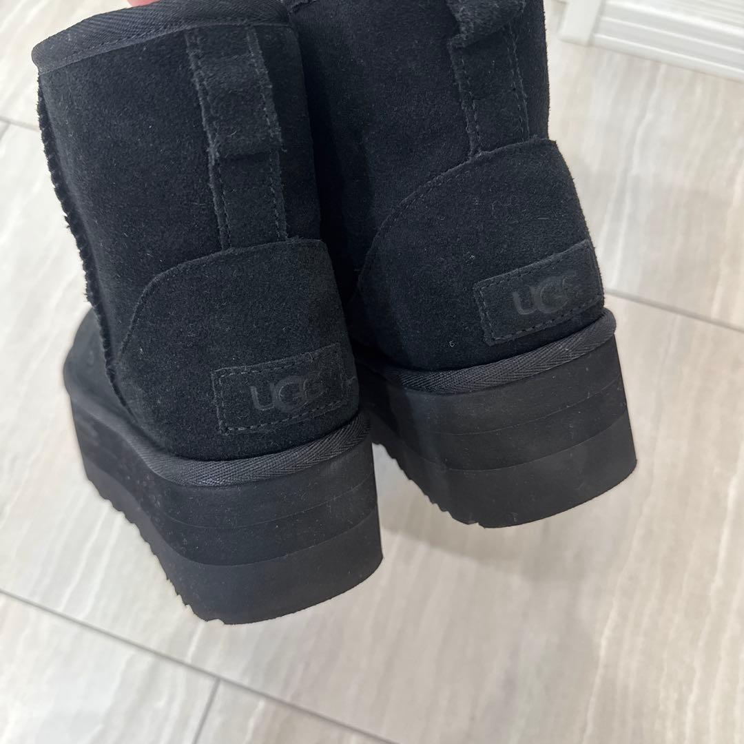 UGGクラシック ミニプラットフォーム