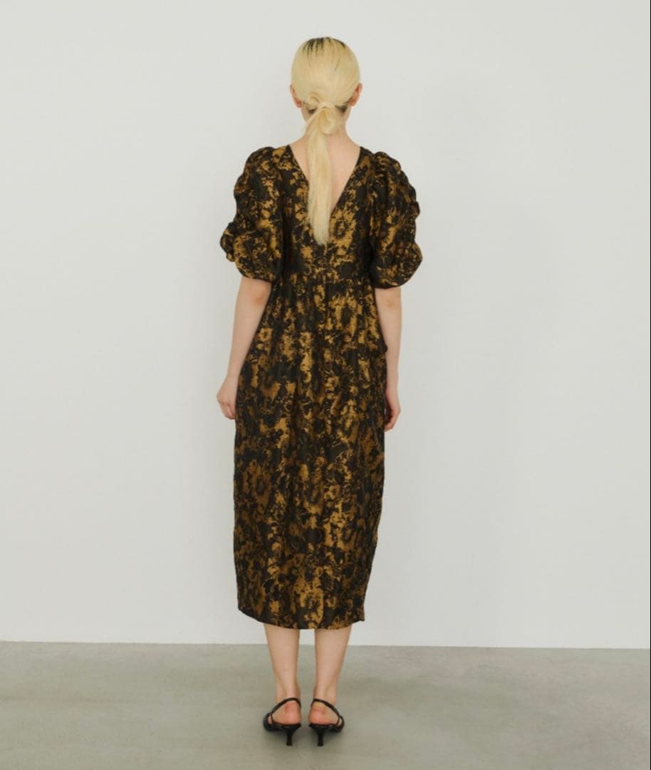 ANDRESDバブルスリーブジャガードドレス ブロンズ