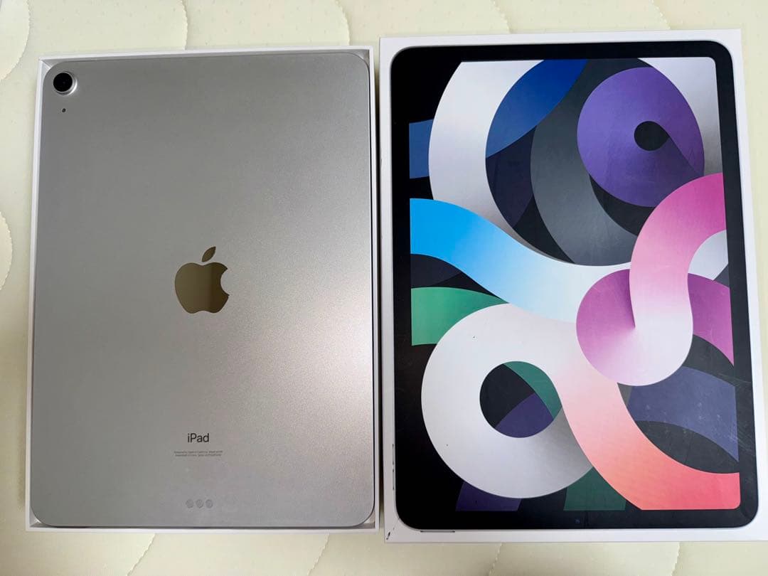 iPad Air 第4世代　256GB Wi-Fiモデル　シルバー 箱あり
