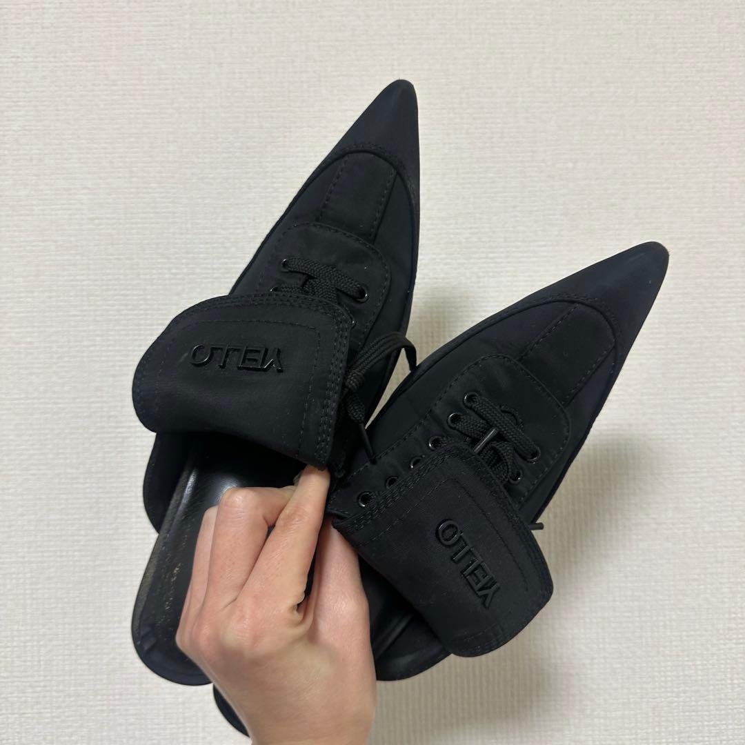 YELLO ブラック スニーカーサンダル ミュール