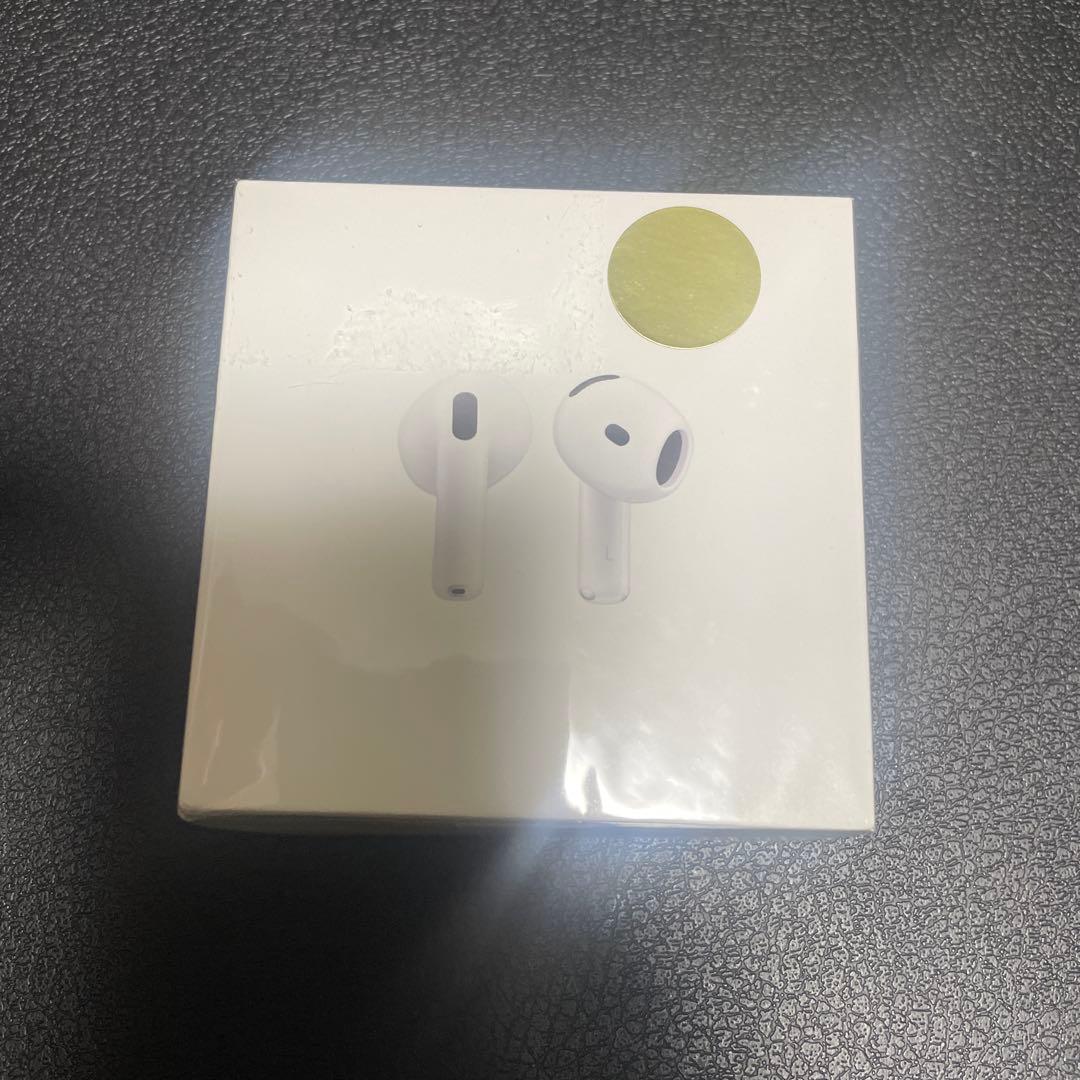 AirPods 4 エアポッズ　本体 【新品未開封】
