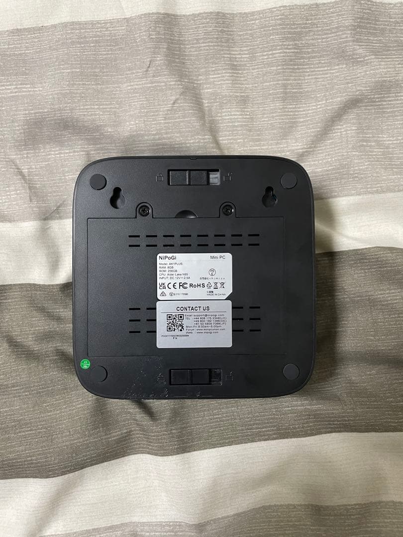 Intel ミニPC コンパクトデザイン