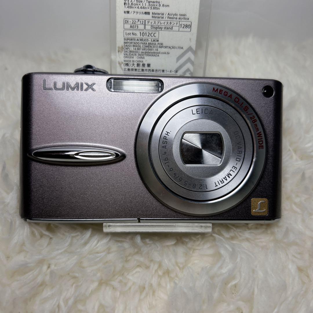 【極美品】Panasonic LUMIX DMC-FX30 デジタルカメラ