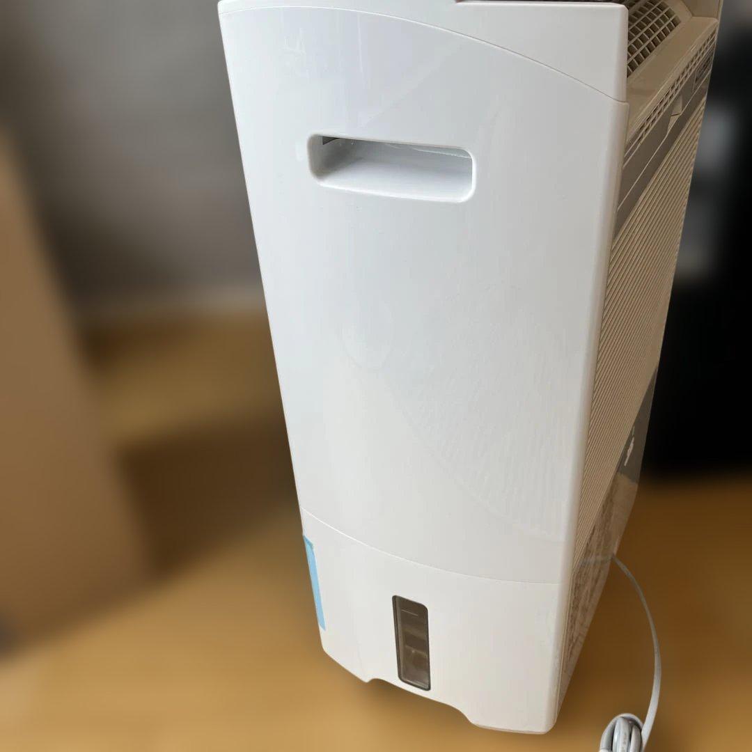 未使用 Panasonic F-YHVX120-W 衣類乾燥除湿機★K11