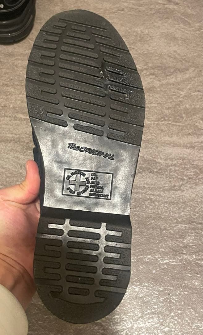 【美品】ドクターマーチン　エイドリアン　スエード