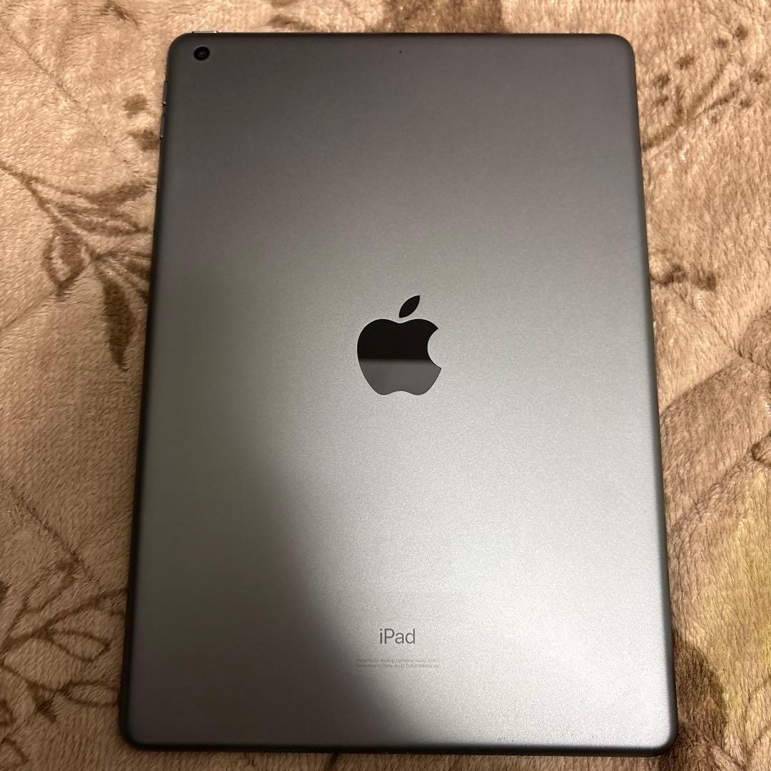 iPad 第7世代 32GB スペースグレイ Wi-Fiモデル