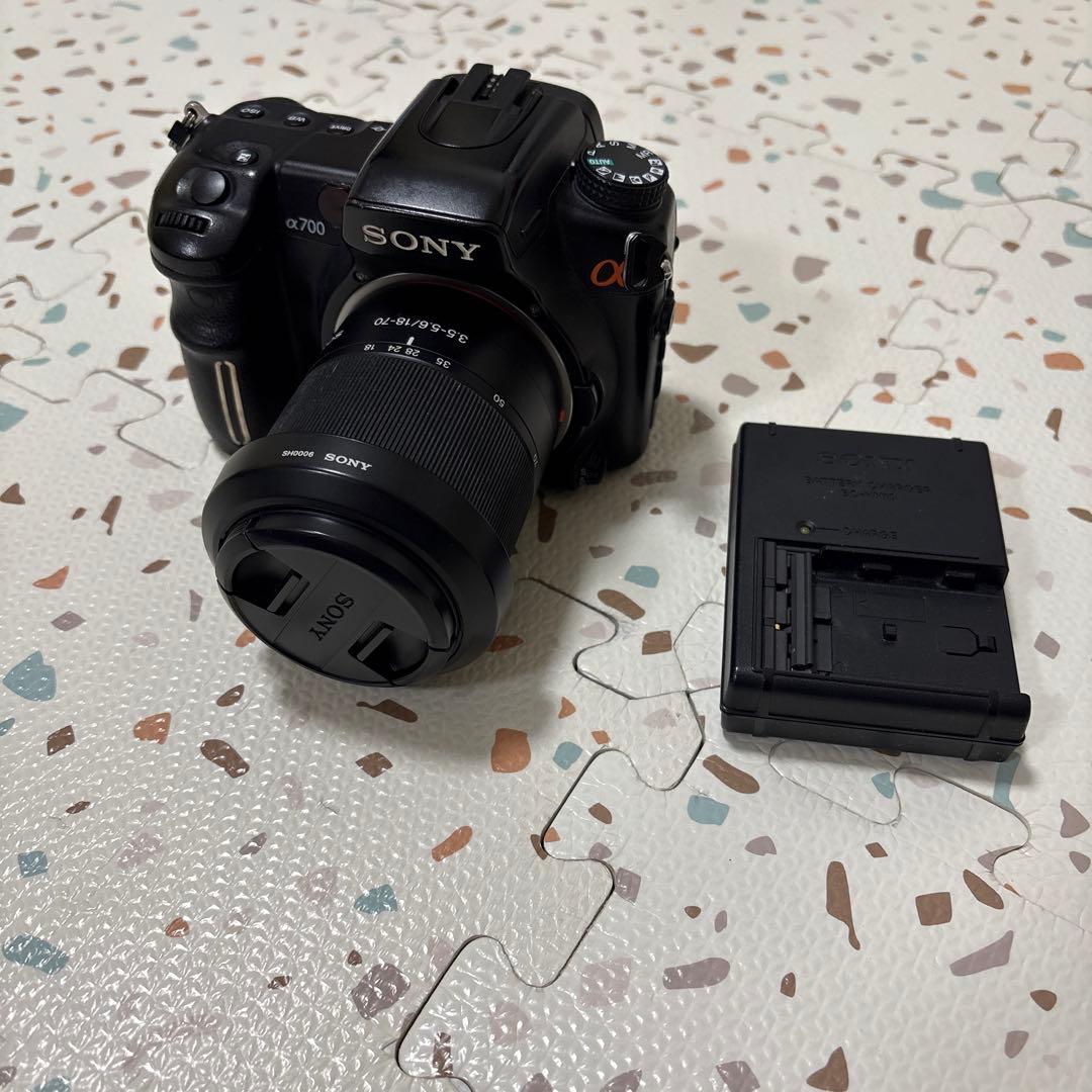 SONY α700 レンズ　充電器付き　動作品