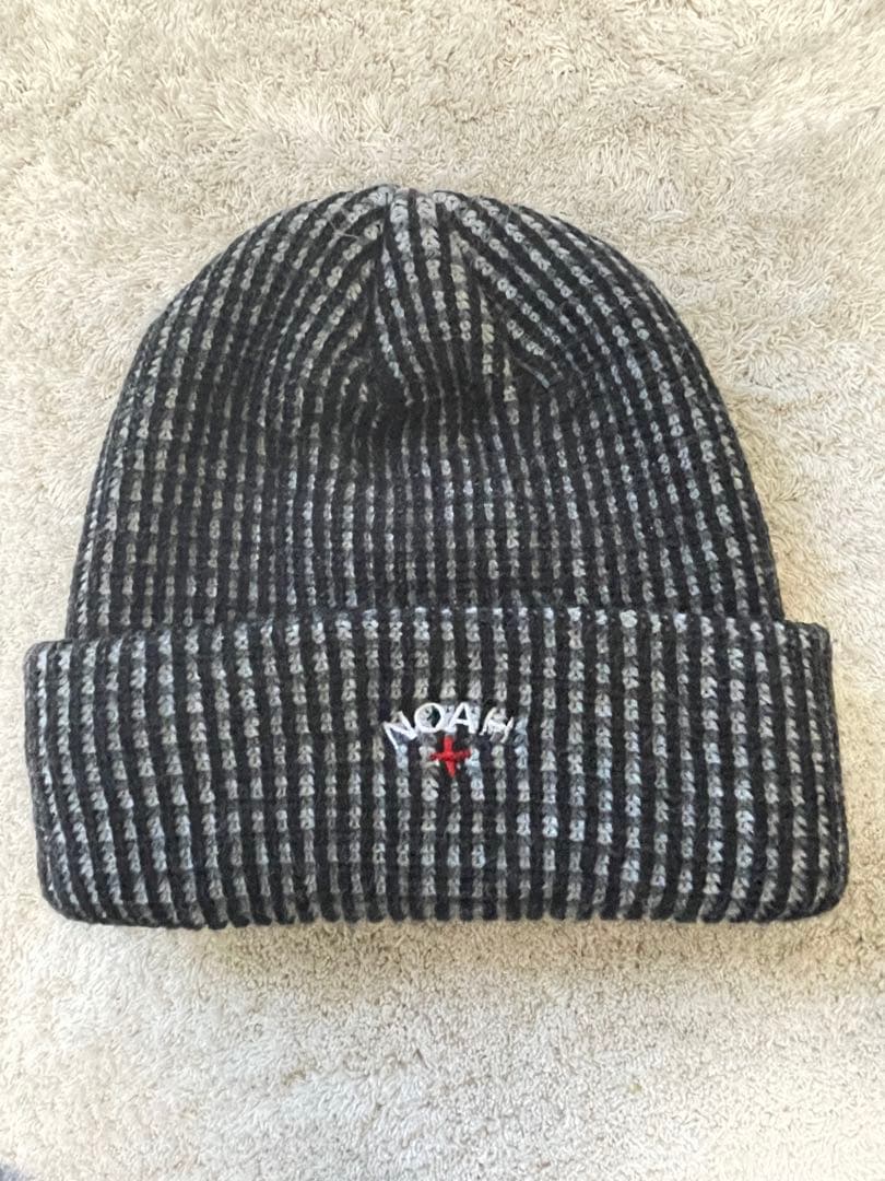 NOAH ニット帽・ビーニー 黒とグレー