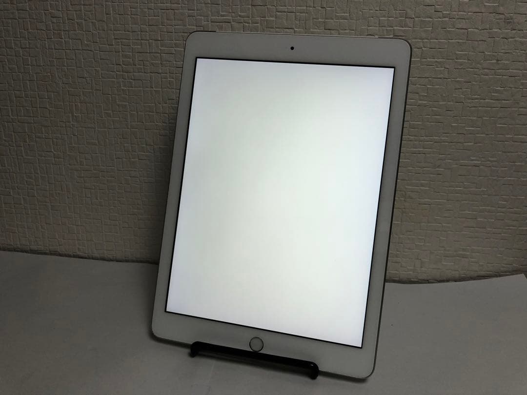 iPad（第6世代) 128GB 【SIMフリー】シルバー No.40